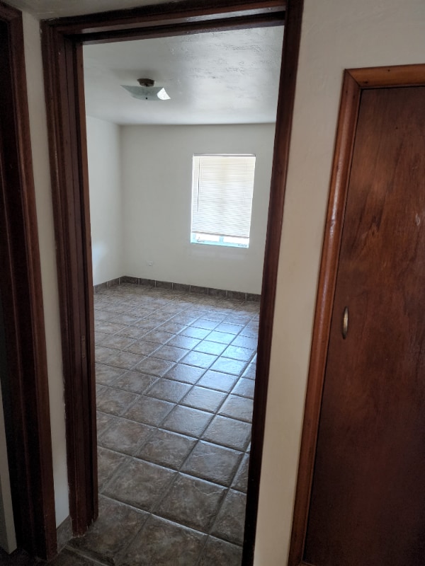 Building Photo - 2525 N Edith Blvd