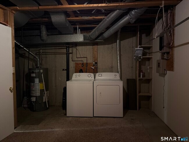 Building Photo - 163 Monticello Dr