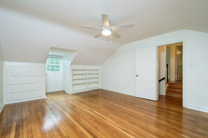 Building Photo - 316 Forest Dr