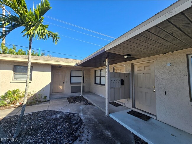 Building Photo - 4803 Triton Ct E