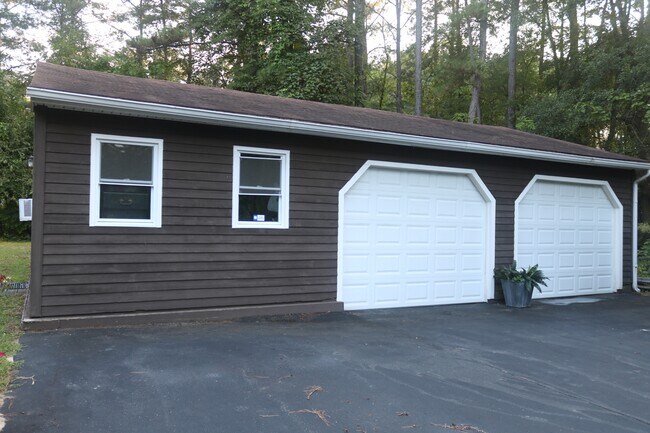 Building Photo - 25049 Ocean Gateway