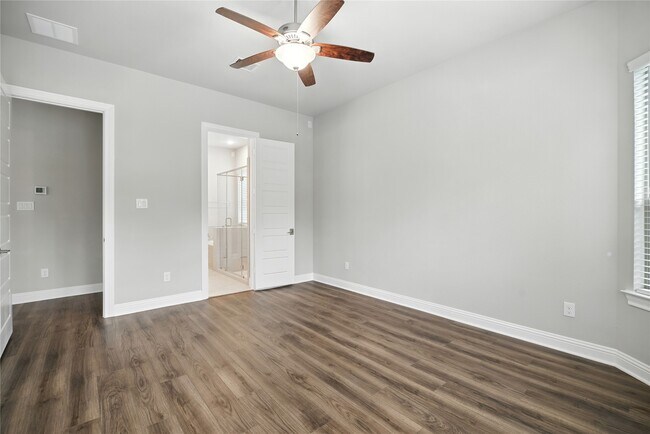 Building Photo - 4338 Victoria Pine Dr