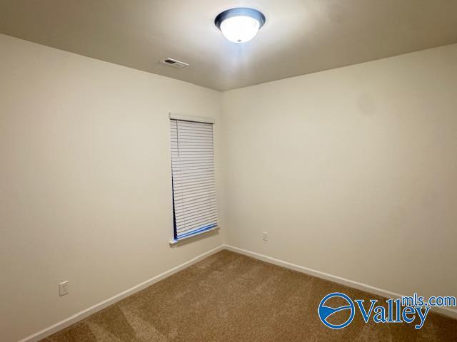 Building Photo - 206 James River Dr