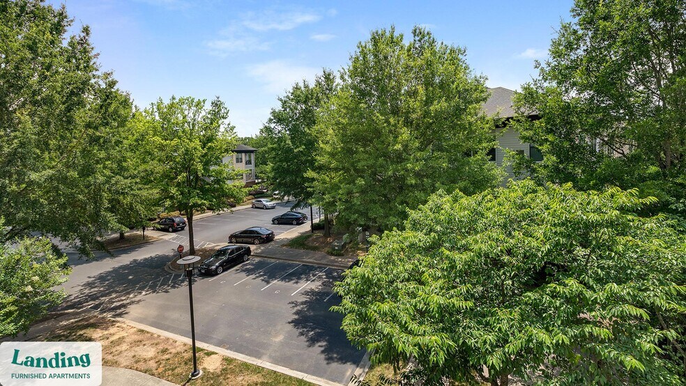 Building Photo - 10051 Perimeter Station Dr