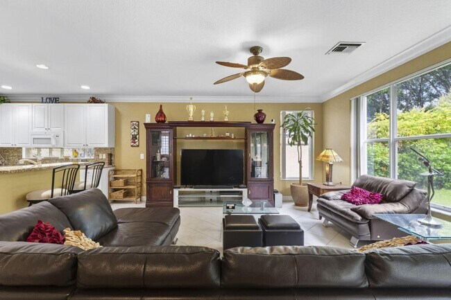Building Photo - 8492 Breezy Oak Way