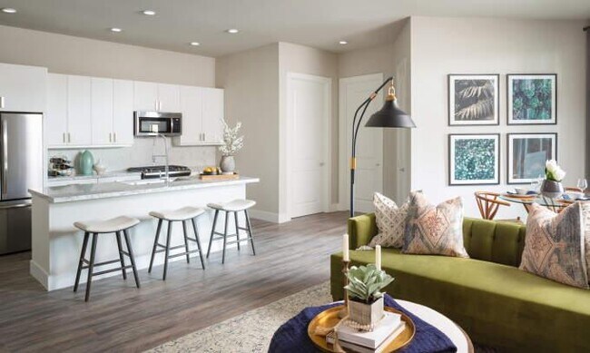 Building Photo - 2 bedroom in Houston TX 77007