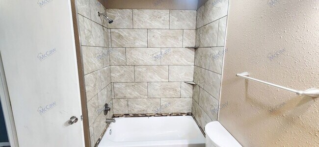 Building Photo - 9510 Olde Towne Row