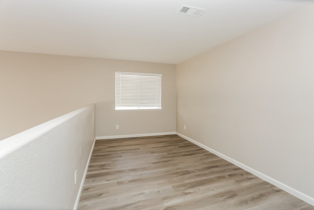 Building Photo - 6101 Bardstown Dr