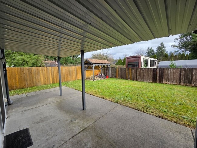 Building Photo - Newly Remodeled Two Bed One Bath Unit in the Heart of Sultan