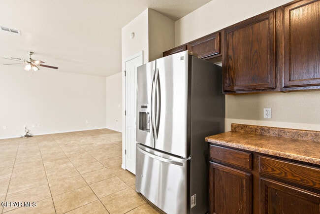 Building Photo - 7237 Jericho Tree Dr