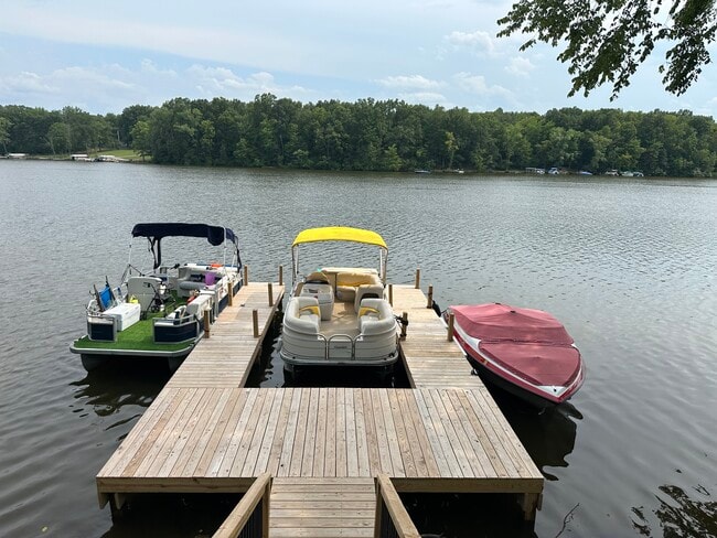 Building Photo - 2438 Heston Dr