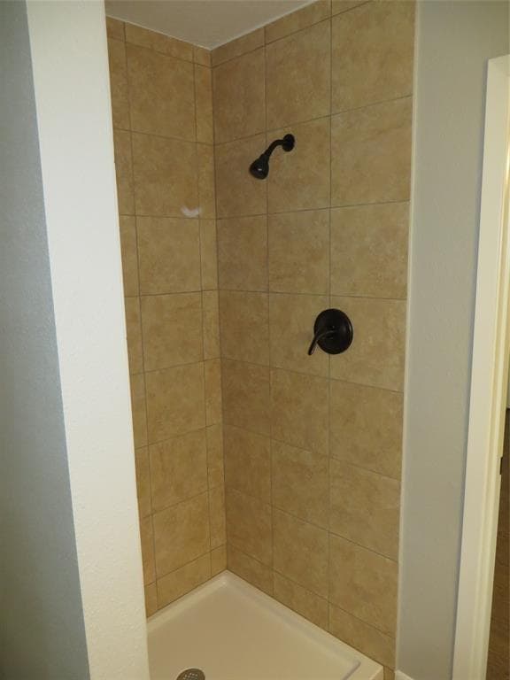 Building Photo - 4655 Old Anderson Ln