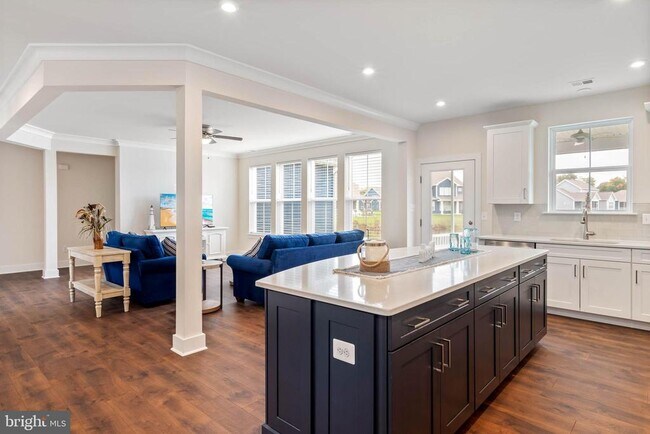 Building Photo - 36081 Windsor Park Dr