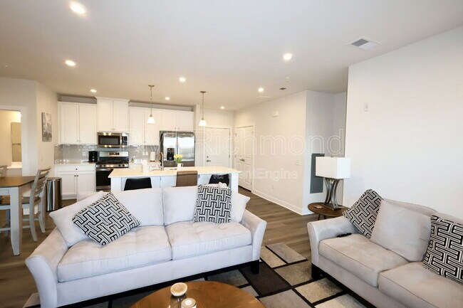 Building Photo - 3800 Maze Runner Dr