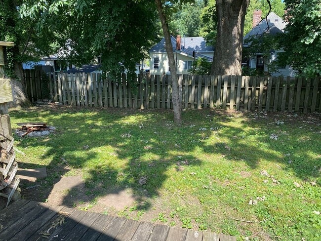 Building Photo - 339 Park Ave