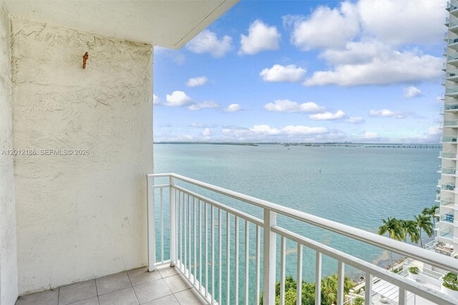 Building Photo - 770 Claughton Island Dr