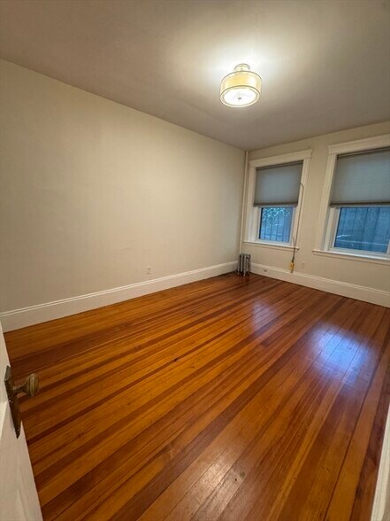 Building Photo - 31 Westbourne Ter