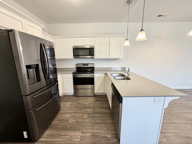 Building Photo - 738 N 260 W