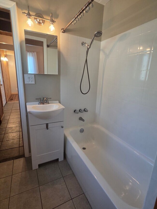 Building Photo - Twain Harte Home