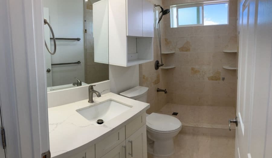 Building Photo - 1313 Hala Dr