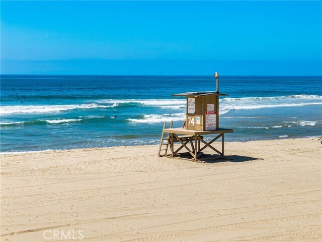 Building Photo - 7304 W Oceanfront