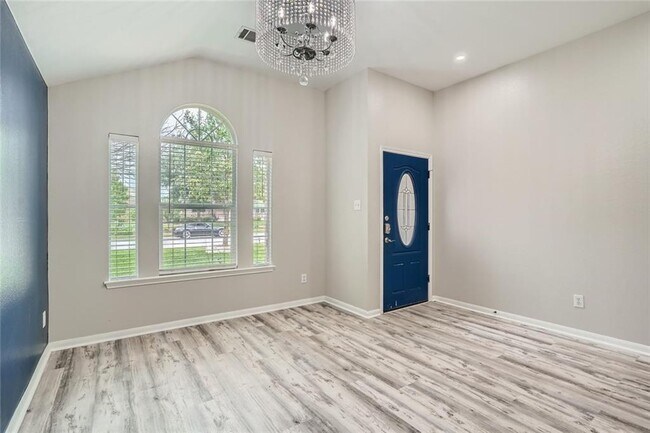 Building Photo - 2920 Cajuiles Dr