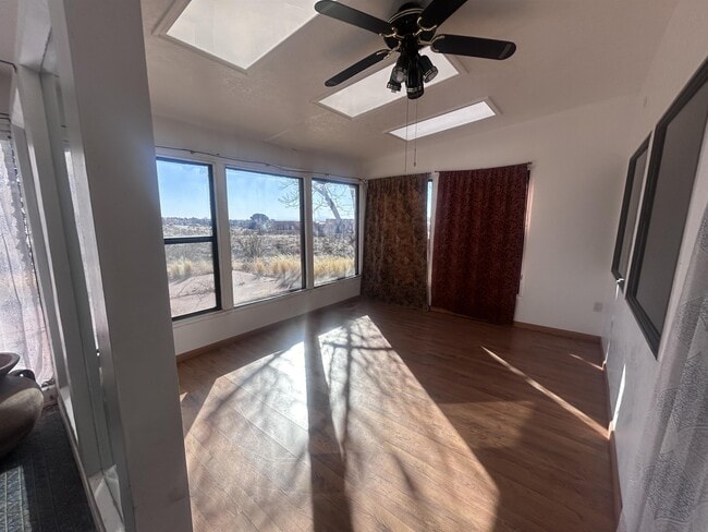 Building Photo - 563 Black Bear Rd NE