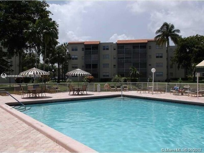 Building Photo - 1830 SW 81st Ave