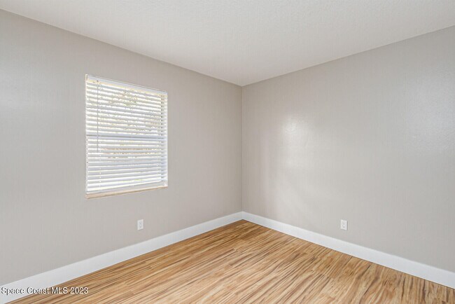 Building Photo - 5711 Margo Ct