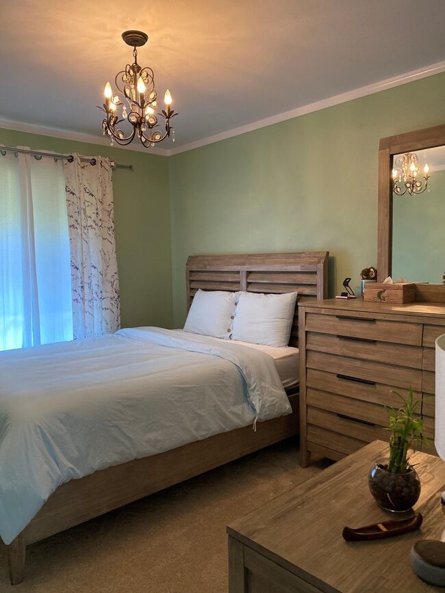 Building Photo - Silverdale 2 Story Home 4bed 2.5 bath