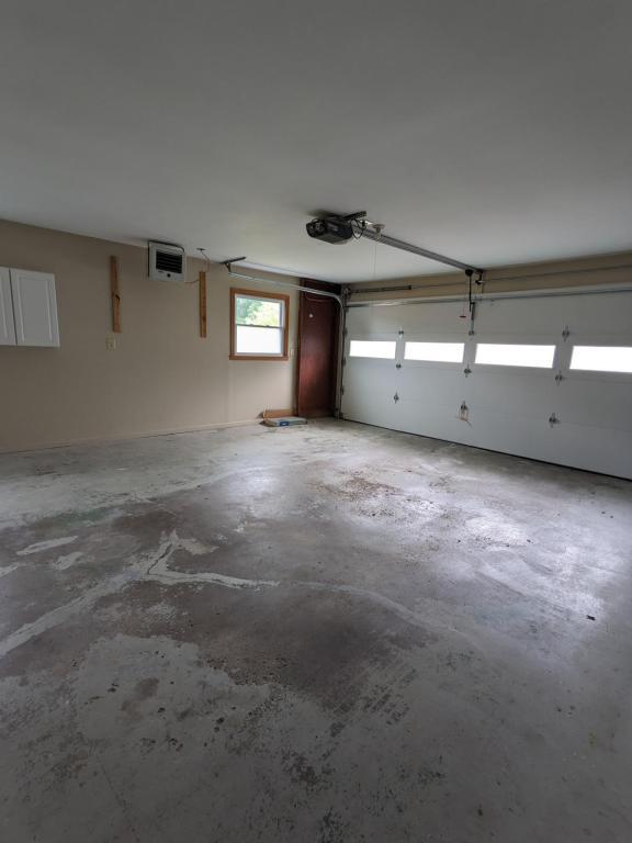 Building Photo - 3515 Melody Ln E