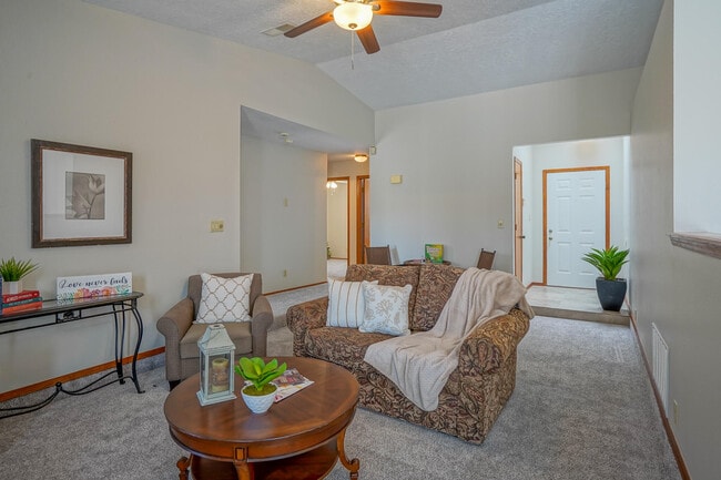 Building Photo - 5609 Wingate Ave NW