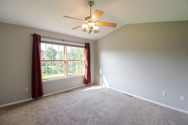 Building Photo - 3046 River Falls Rd NW