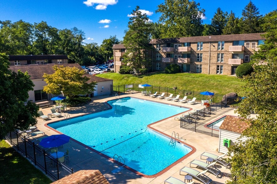 Top of the Hill Apartments 2101 Prior Rd Wilmington DE 19809