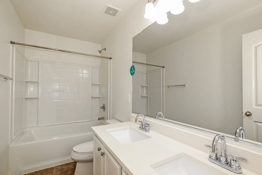 Building Photo - 17115 N 185th Dr