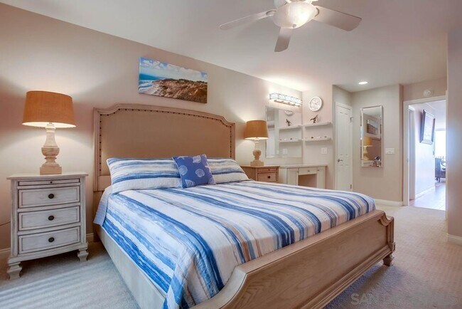 Building Photo - 190 Del Mar Shores Terrace