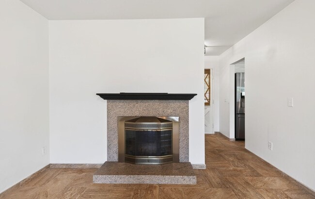 Building Photo - Updated Single-Story Home in South Redlands