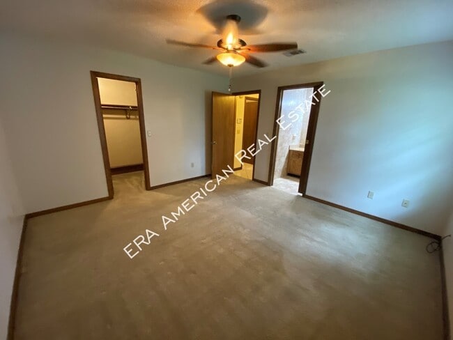 Building Photo - 520 Kumquat Ave
