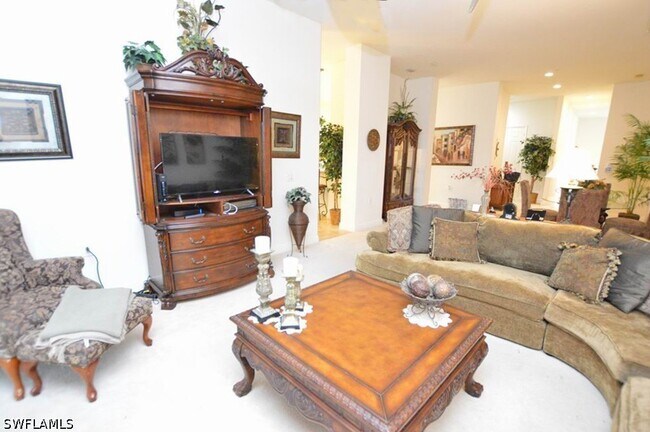 Building Photo - 9267 Museo Cir