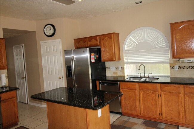 Building Photo - 11406 Oak Lake Vista Ct