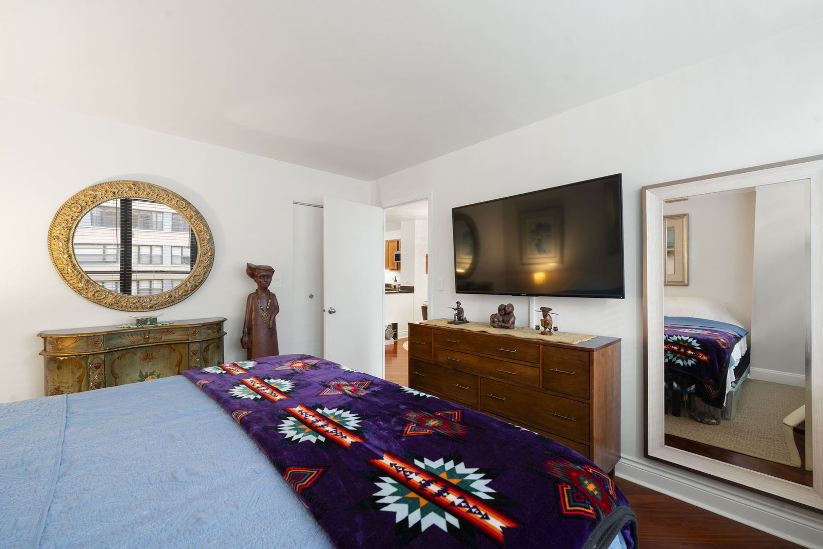 Building Photo - 222 E Pearson St