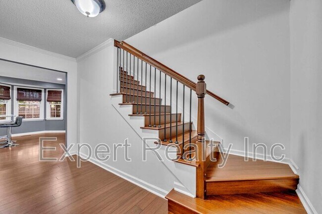 Building Photo - 5501 Heath Row Dr