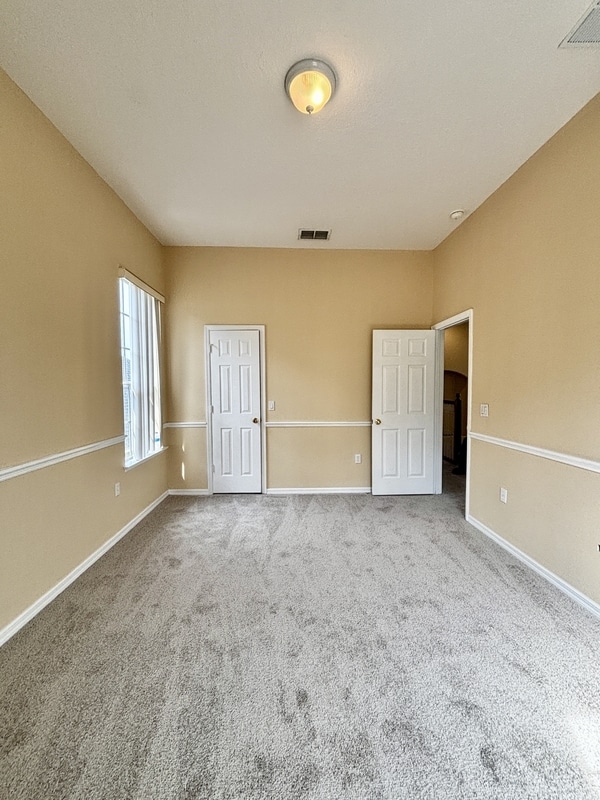 Building Photo - 1545 Cedar Lake Dr