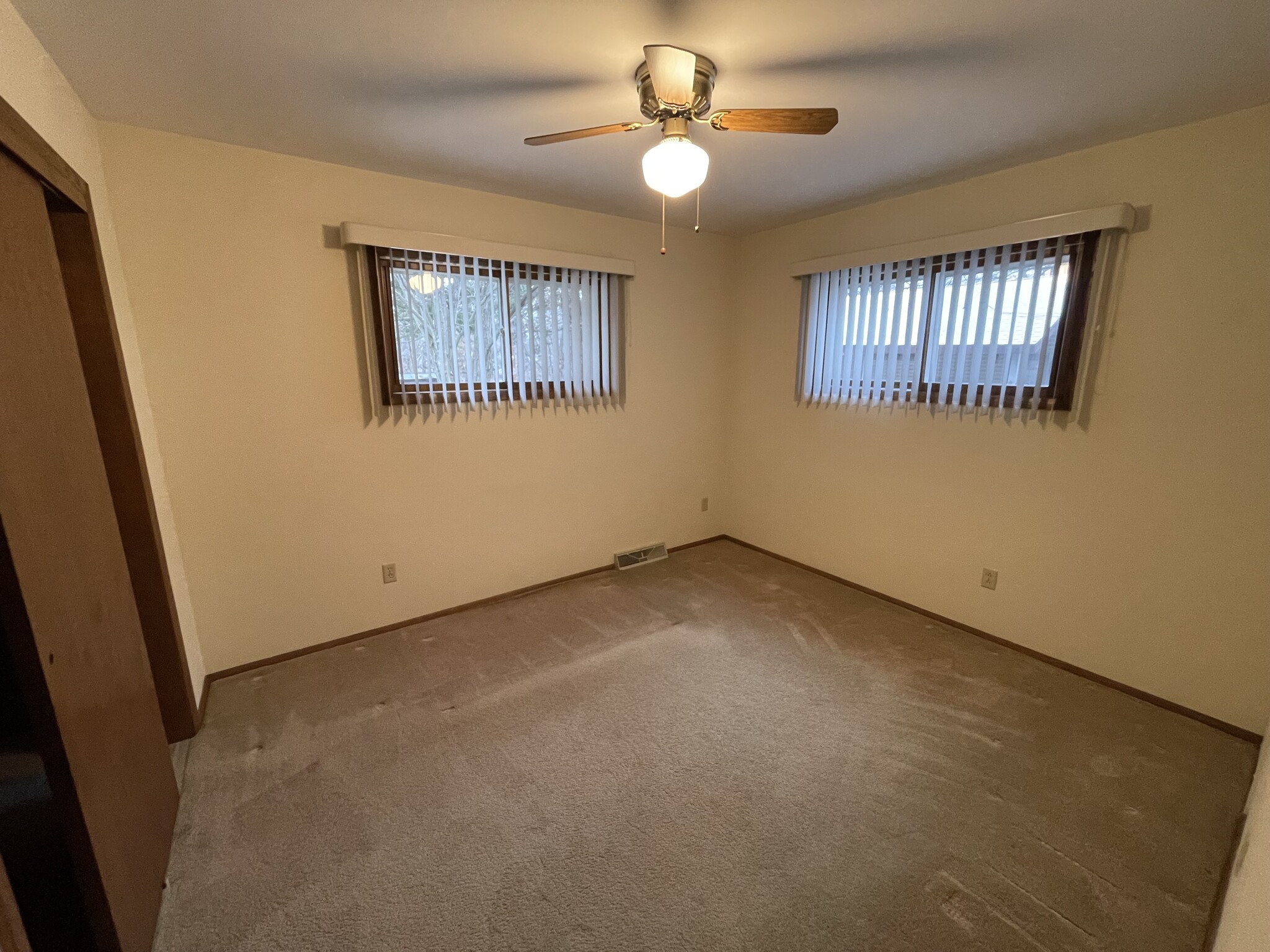 Building Photo - 1412 Keck Ave