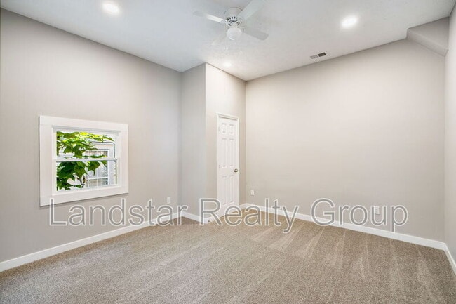 Building Photo - 4013 S 2nd St