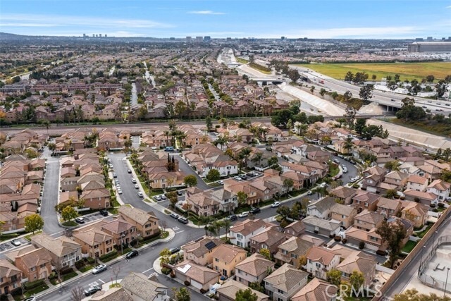 Building Photo - 201 Kensington