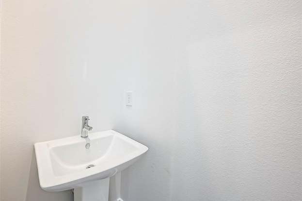 Building Photo - 8930 Spring Knoll Forest Dr