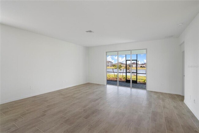 Building Photo - 43521 Treadway Dr