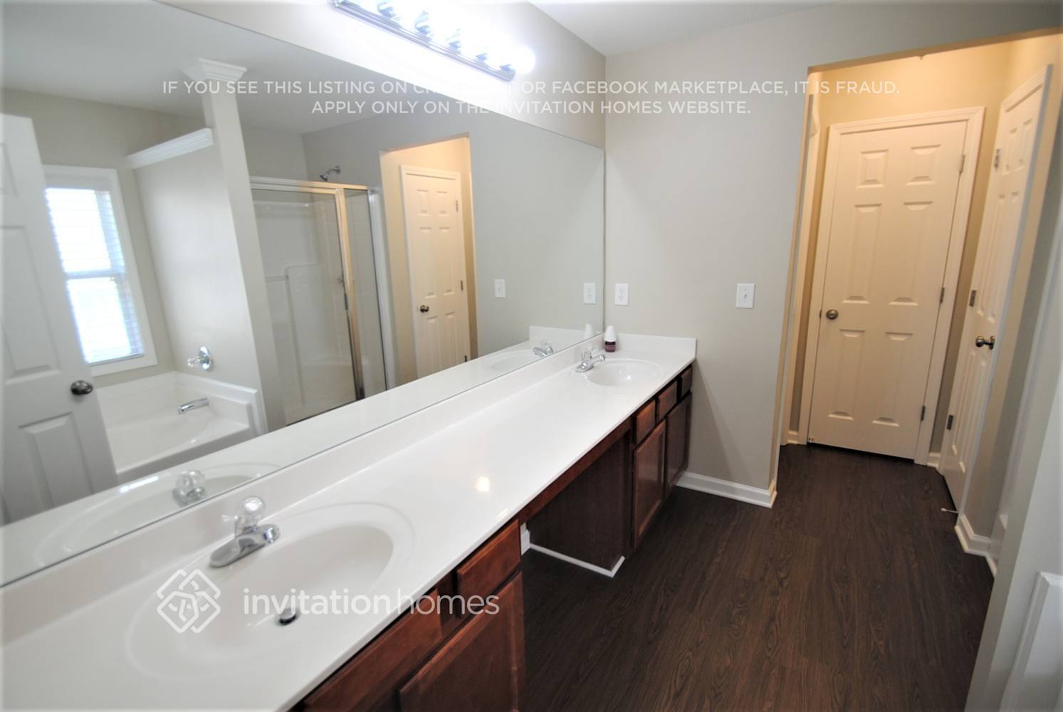 Building Photo - 2506 Gristhaven Ln