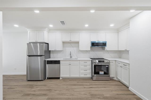 Building Photo - 4816 Amesbury Dr